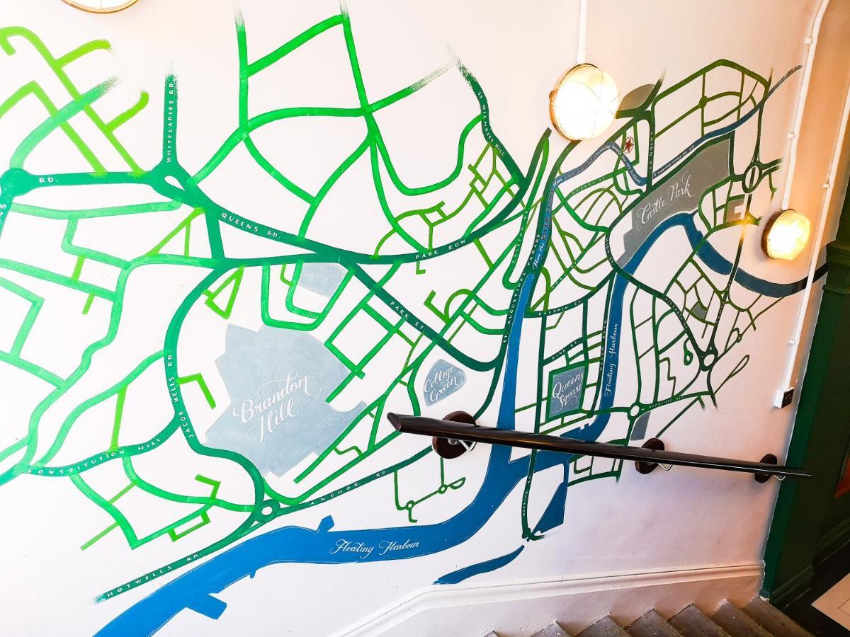 The Bristol Wing Hostel Eksteriør bilde