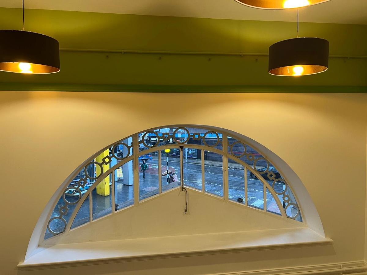 The Bristol Wing Hostel Eksteriør bilde
