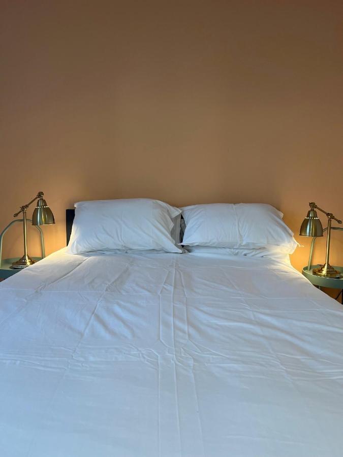 The Bristol Wing Hostel Eksteriør bilde