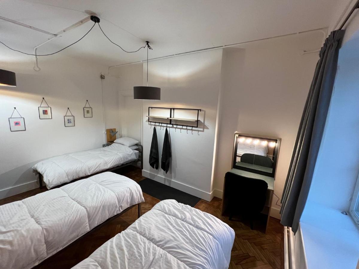 The Bristol Wing Hostel Eksteriør bilde