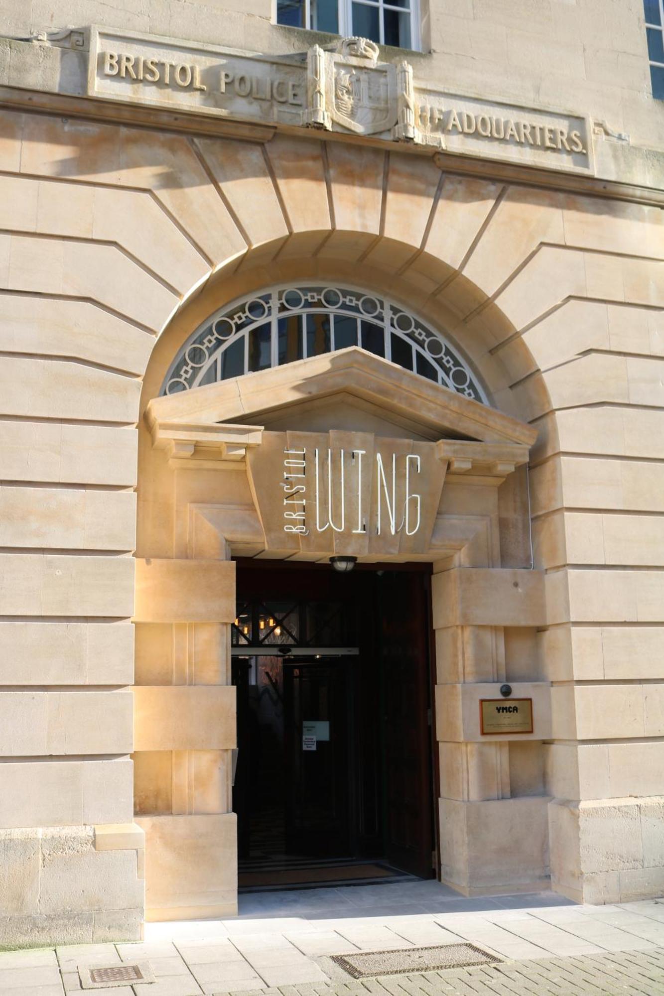 The Bristol Wing Hostel Eksteriør bilde