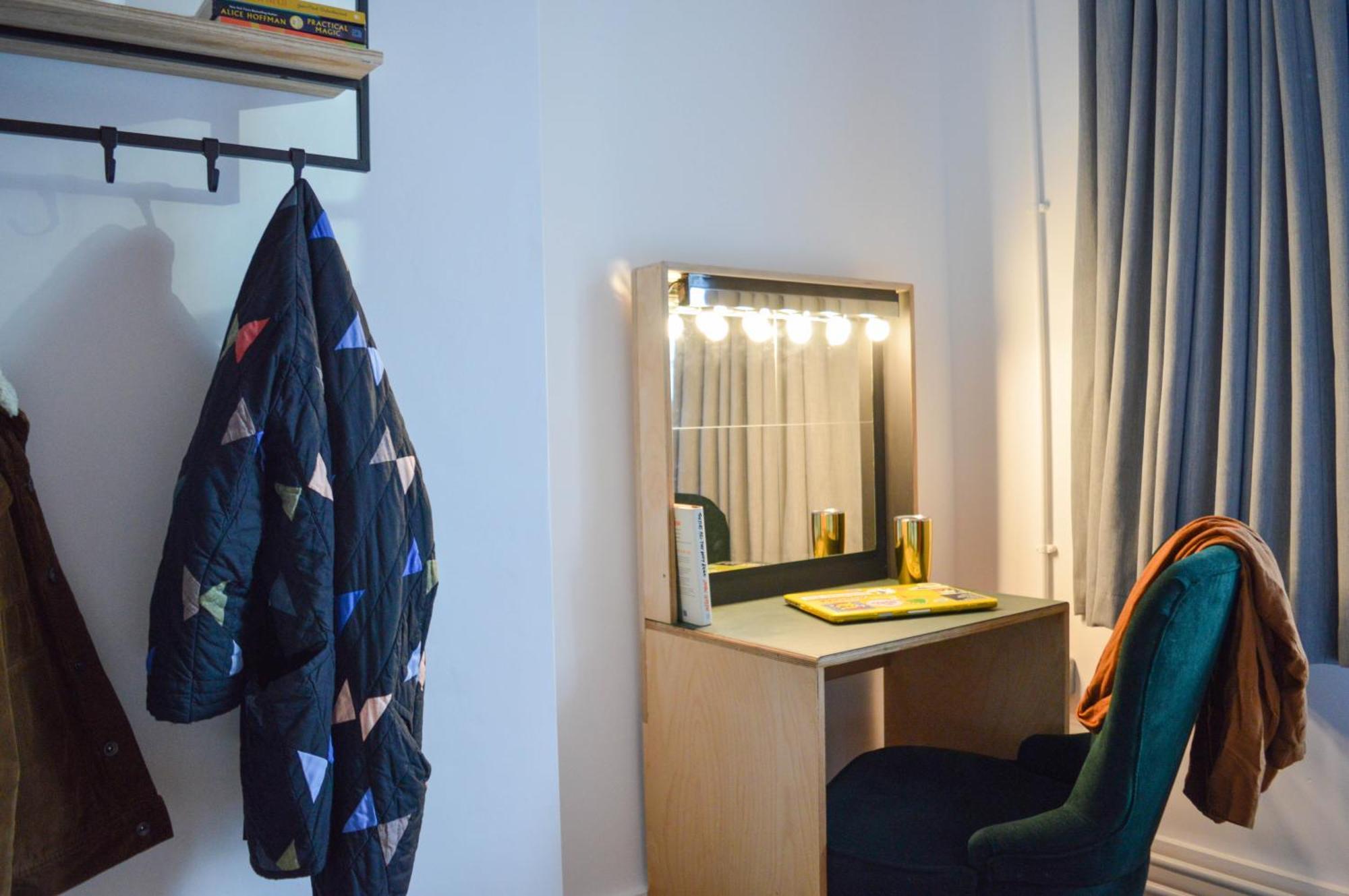The Bristol Wing Hostel Eksteriør bilde